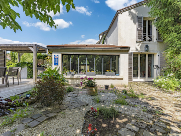 photo_02de2d5af5b28477bcc53077c269dada