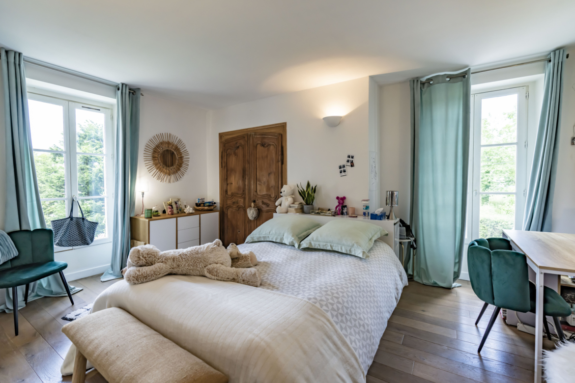 photo_65e3962ddd15ea09d9a380618b984ba8