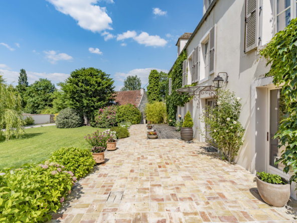 photo_be1ade19c095916f704619dcb8ed55a8