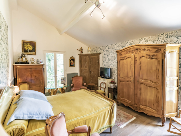 photo_ce534c8d239010670dfbd981b0bd25bf