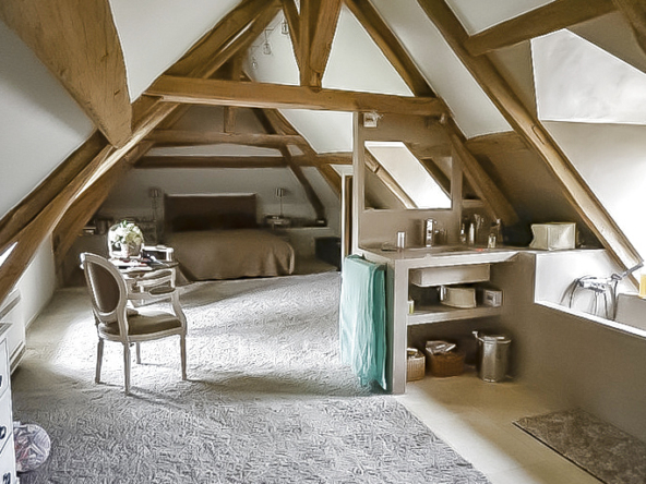 photo_ef05aeb819b3aebe11e6b9f2a20dafba_Inc_0