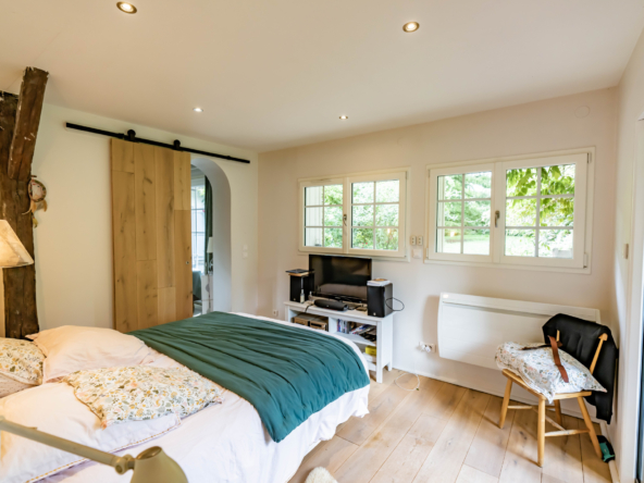 photo_a35723cf81cdedb7a4404ff3befe9723