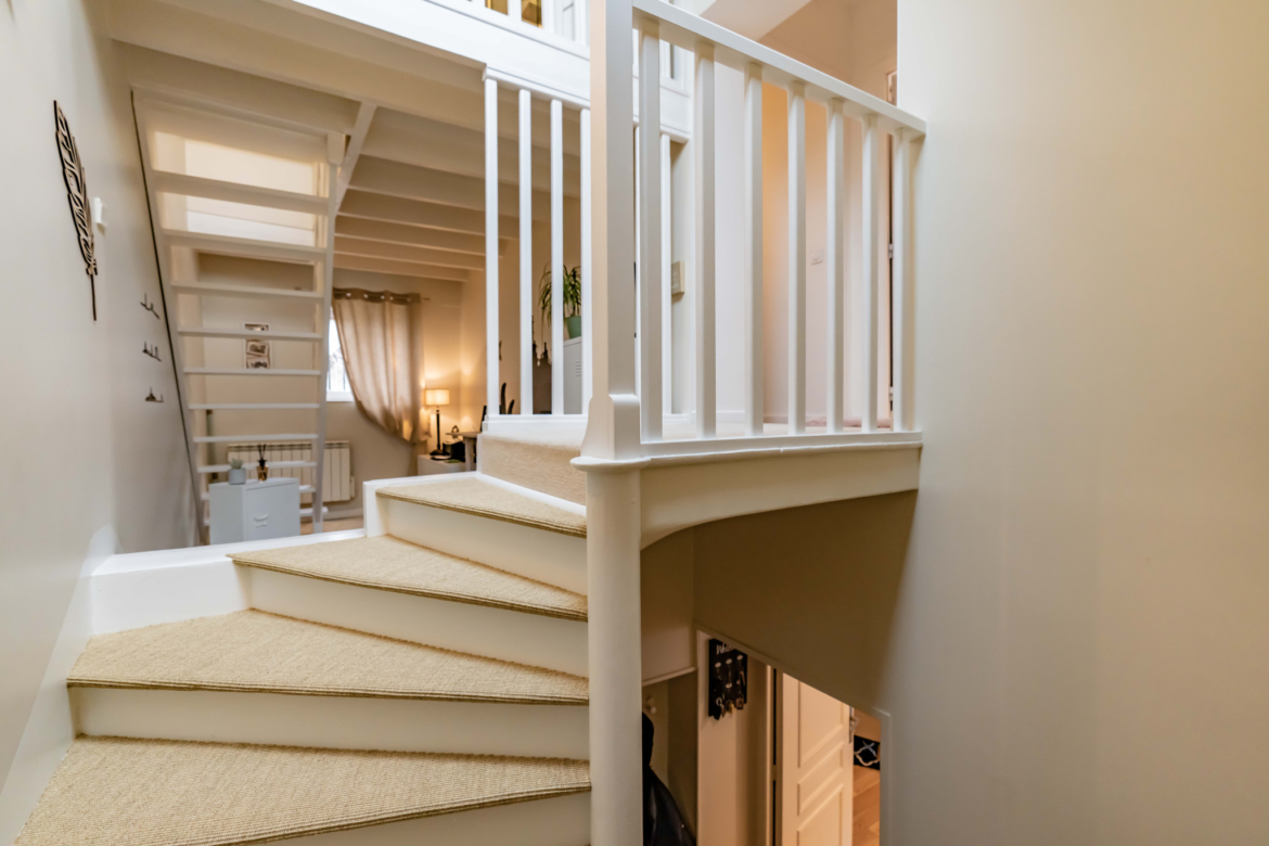 photo_18006084f999138d46cbee9de001f62a