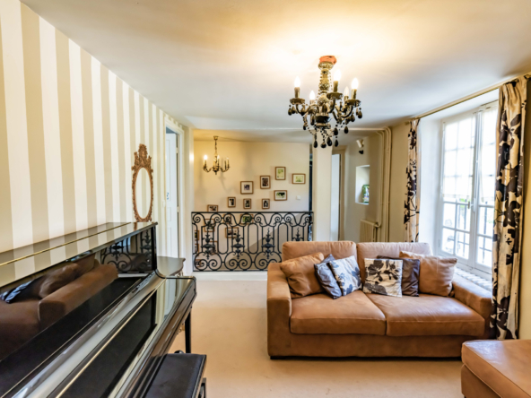 photo_52b31d06979233bb364f7fe61a343a65