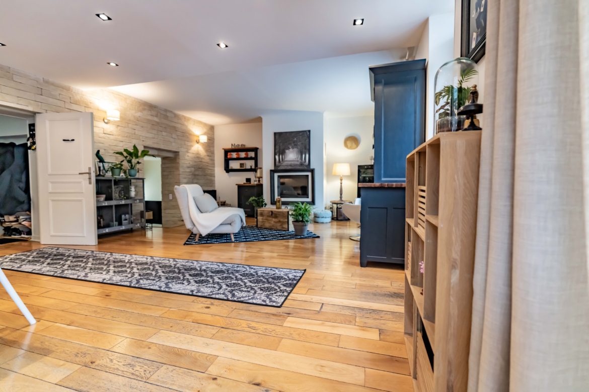 photo_aa4c516369b3a9b35f4407af2121befc