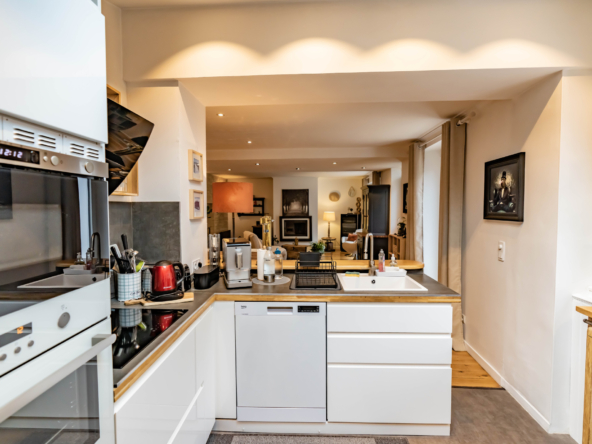 photo_e4eb484cc373630fd773a4b23a40bed9