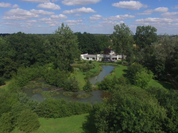 c6ce64945d9379ce147d30aee723608f