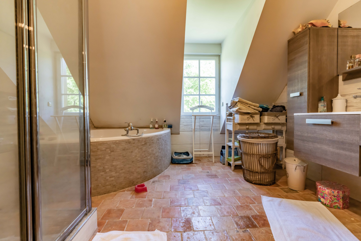 photo_30416a57474b2c4daee6a18fe1430b97