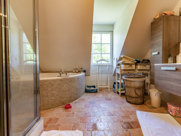 photo_30416a57474b2c4daee6a18fe1430b97