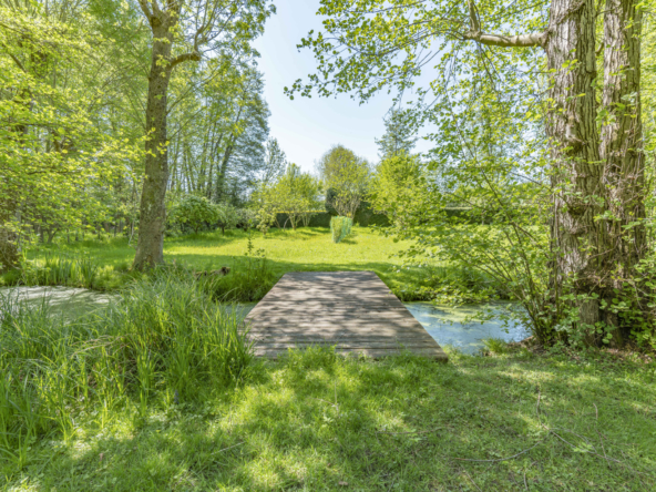 photo_538597bf74bf793a8fdb6995e3a49d4d