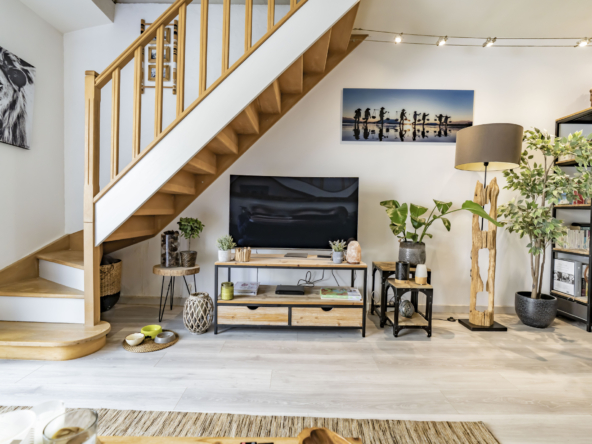 photo_84f2fdad627b9f44c4867b02c3ffb09b