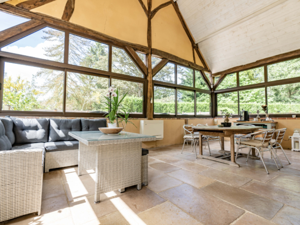 photo_9eb2a1093fabb10f0b1f949c6a41e903