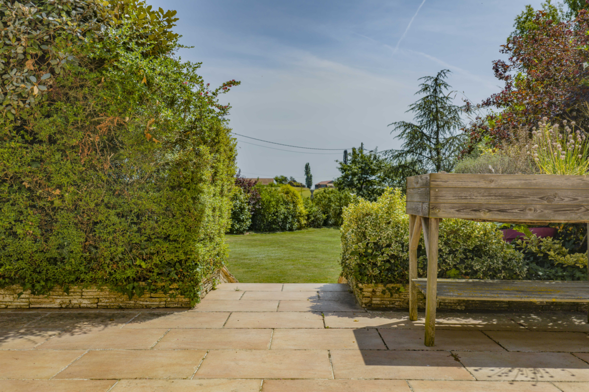 photo_efaad462f1e04594c27ff33a269db352