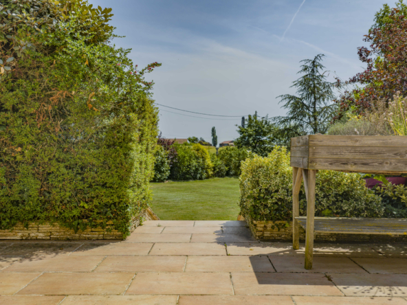 photo_efaad462f1e04594c27ff33a269db352