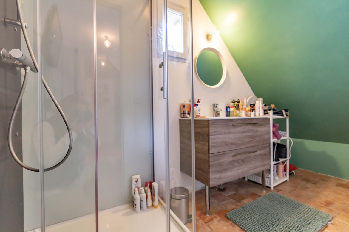 photo_fff5598d4714c08e477736b880f555fe