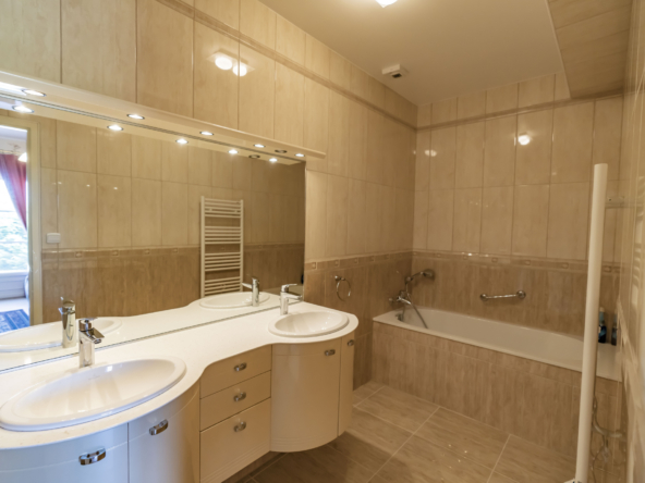 photo_9f8fdc145dd59a09e180263feac81ee9