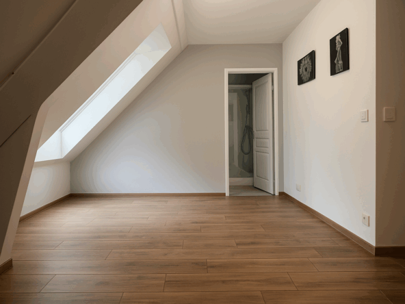 photo_a42e6a98b7fb6c083a76821372fe54c1