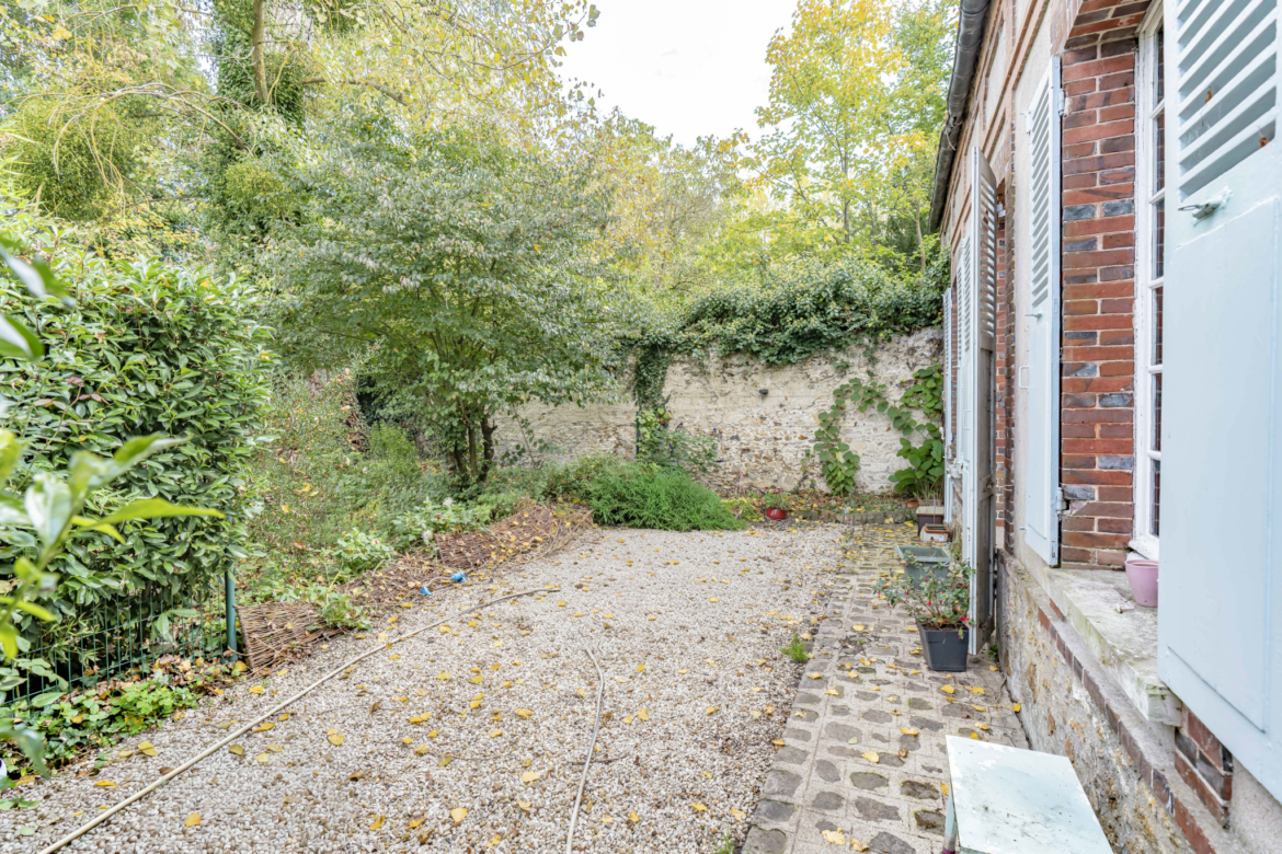 photo_c10ba37c4418826507858de227b6284a photo_c10ba37c4418826507858de227b6284a