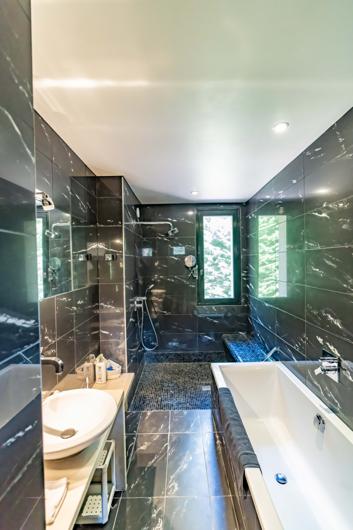 photo_d6bc3f80aa4fc7b3b29cbd46959d38e6