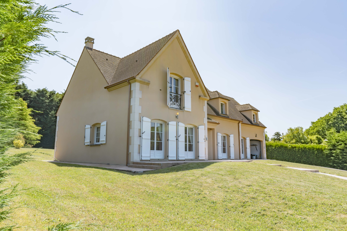 photo_e14658a613698f93fc218fa13d1e4174