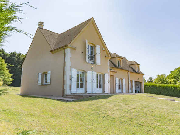 photo_e14658a613698f93fc218fa13d1e4174