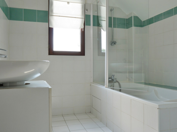 588f0ecb4bdcafaebd8ae2f0ffe7a894