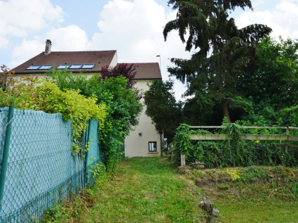 8be98883f3b419881a4060d2315d9f24