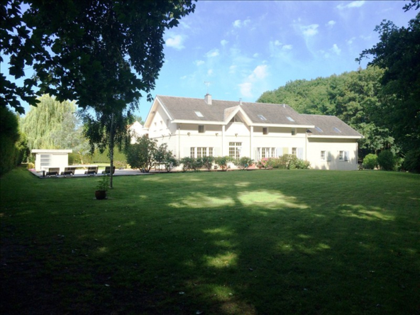 b6599df0f3a6dd40d881dc7997cc3f83