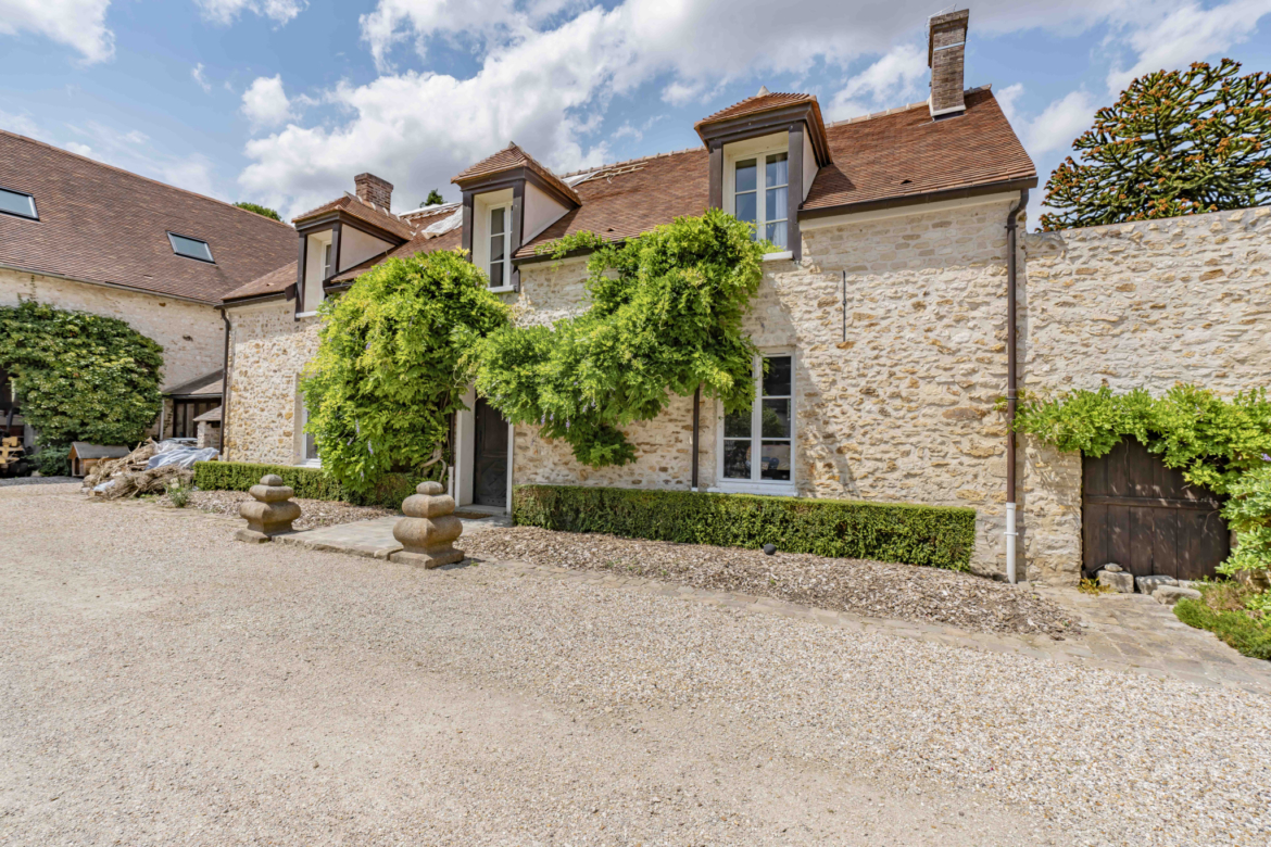 photo_0ba34be762c15df1aa8207f5c6a2c43b