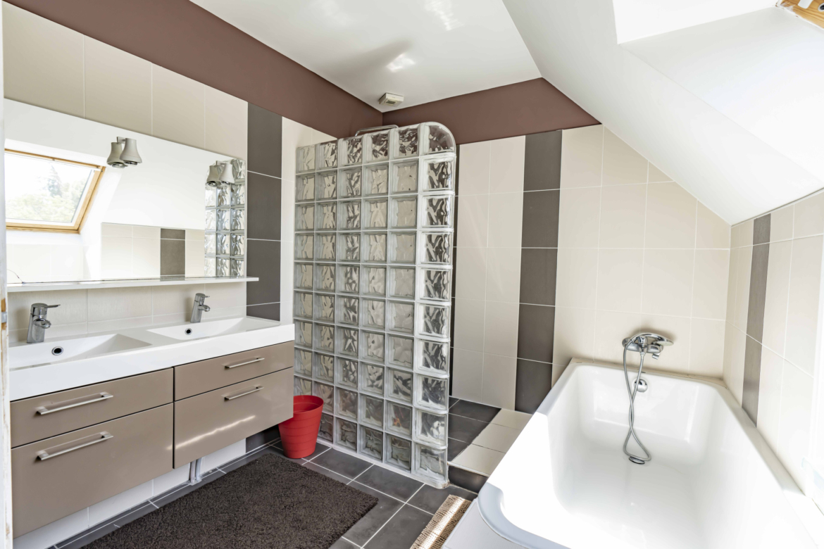 photo_12aead40a64524625d5a19c0c1d17148