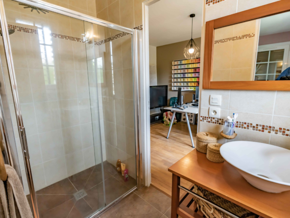 photo_176bfa49b3e07fbb197d2dfb1b83d035