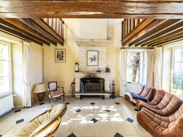 photo_19a392d6e48930d9087bbd8597a872a1