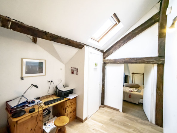 photo_276c93514cc8a7d841a0c1e841be3761