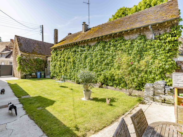 photo_27777f5d1805710dd6cbd013ef9c03ab