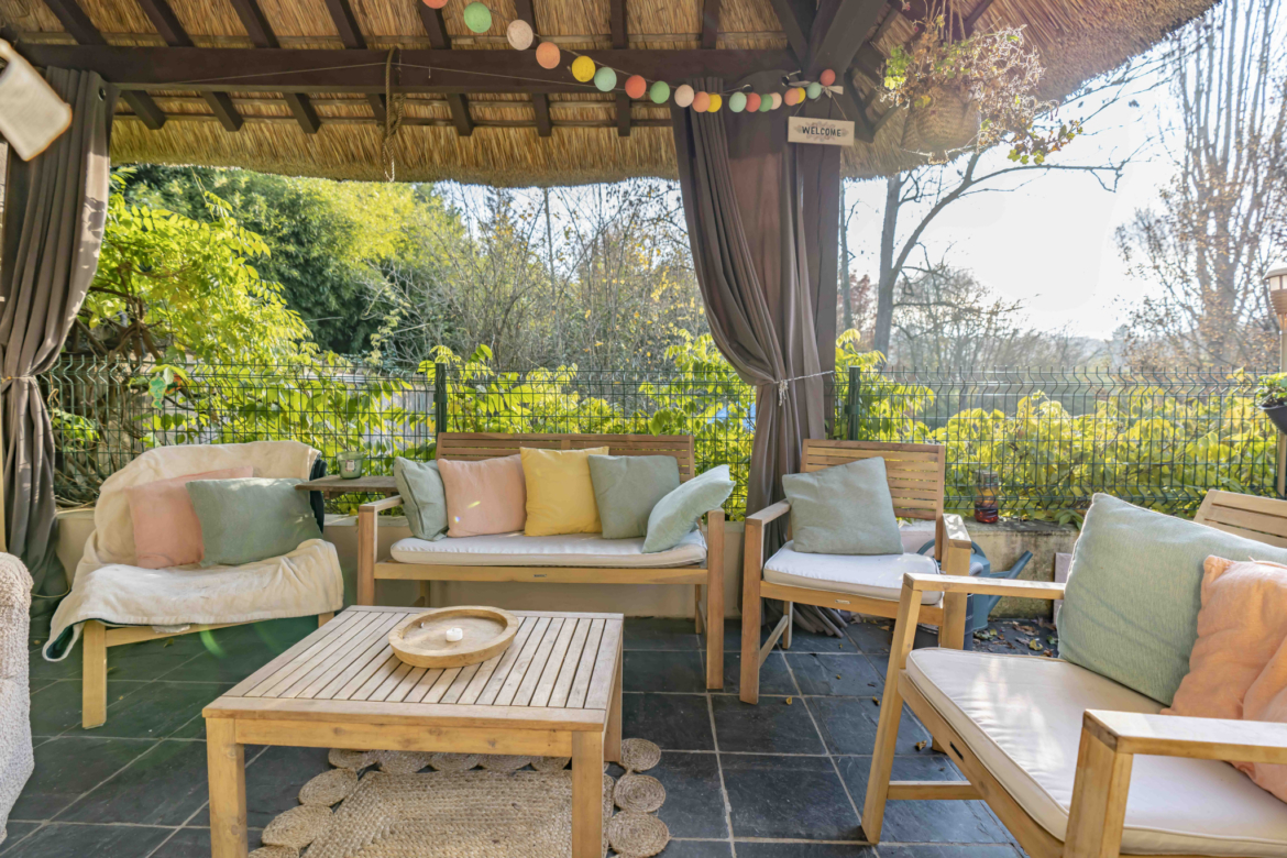 photo_2c4c9992bd77303457e9db6f0ef47ff8