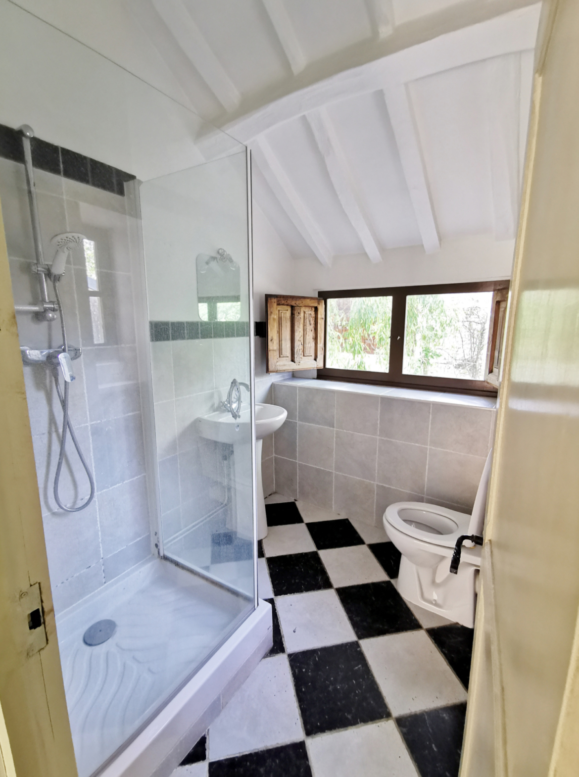 photo_3c7df4a14ce64f3007732f4cdc51ed5e