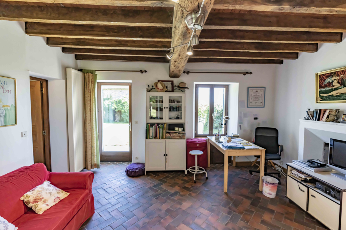 photo_497c48b347498c8d2fe7ebf9193fb48f