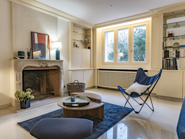 photo_53c7c2b5c977f8b43a81b084ae921a3d