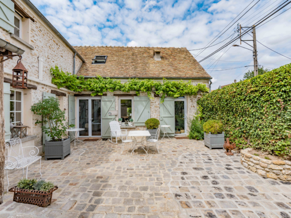 photo_564cb25bf998d29f780d79bcea0ec121