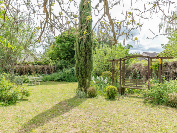 photo_59136d188d4b76e0b279f7b6861d55a7