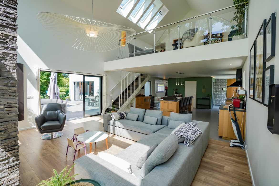 photo_61799a8fbffc9e2ade35abc598028c9b