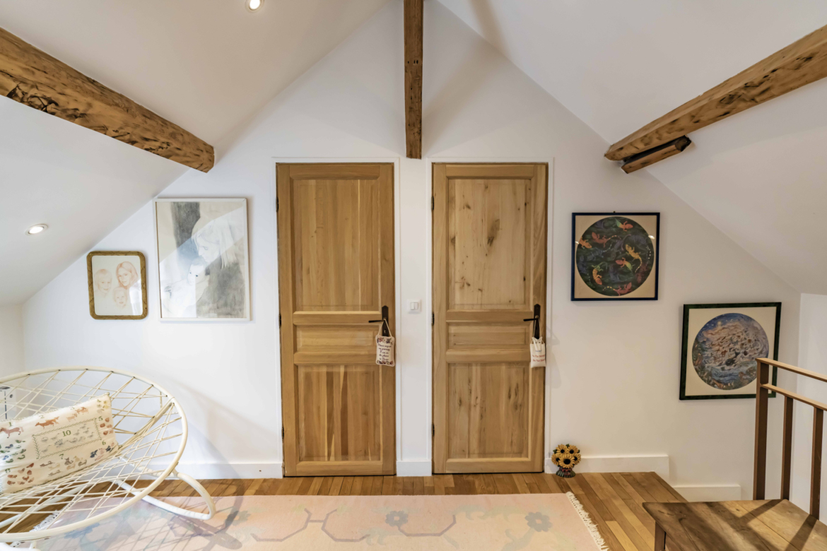 photo_72068620571d54706f43540235b4930f