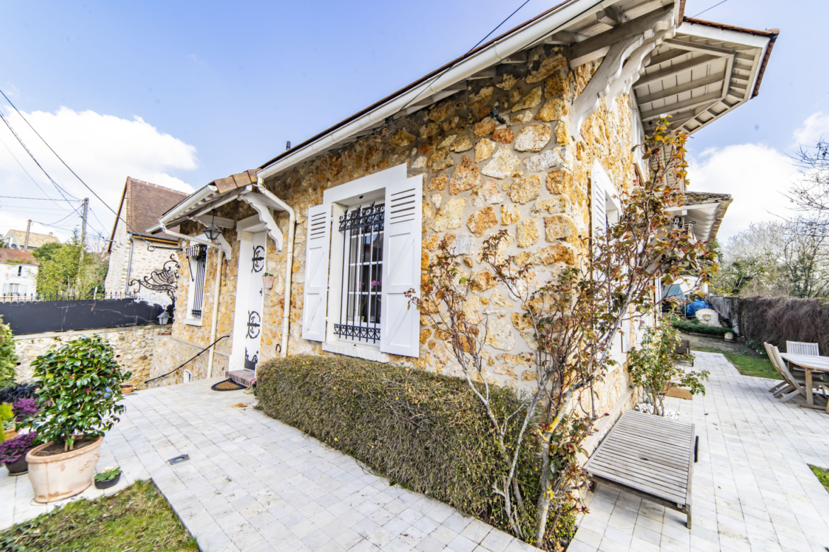 photo_7243280014bd0b18ce2bec2b51eecbec