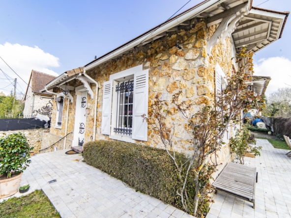 photo_7243280014bd0b18ce2bec2b51eecbec