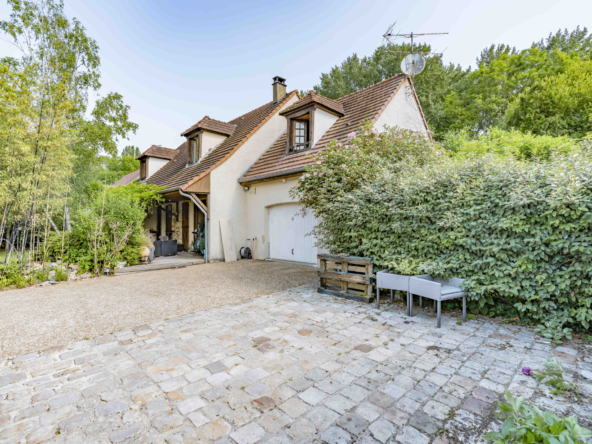 photo_77696ca8d9addd2aa5fe00ff78b28b2c