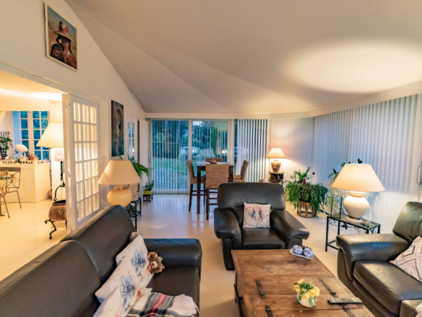 photo_7e025e7a139d61615ef19f90dd9ab9eb