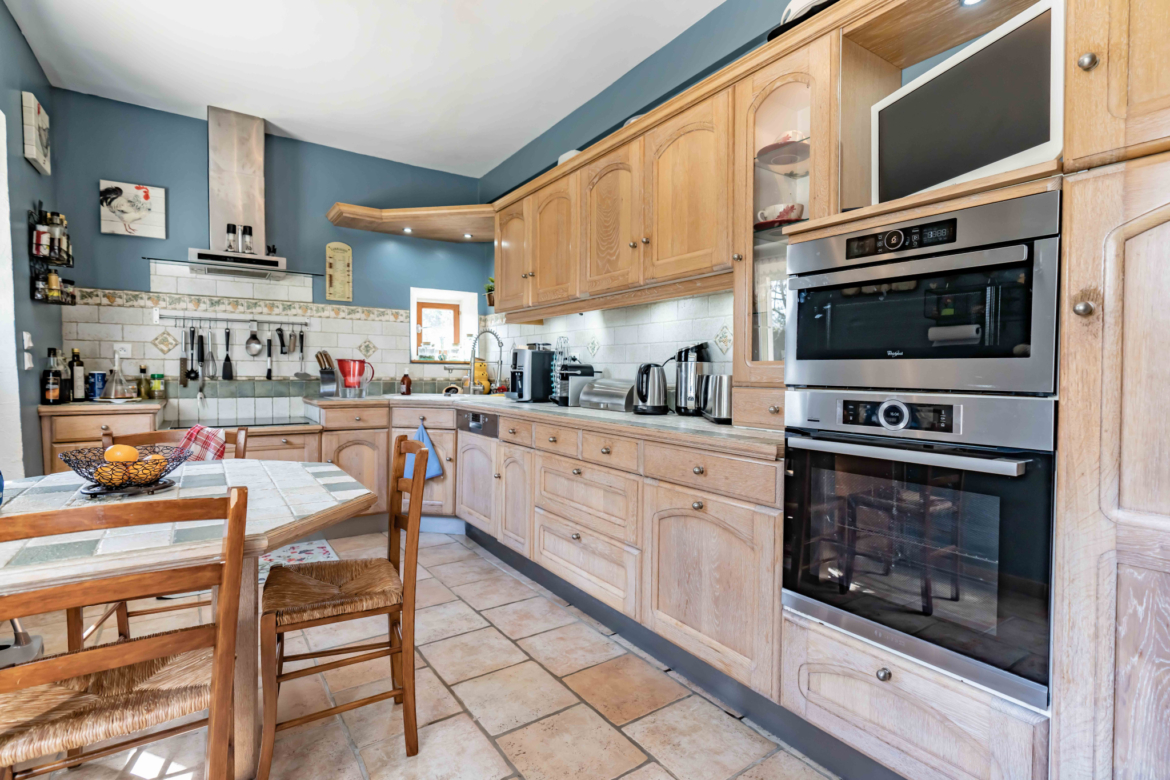 photo_81a921b2ece4391fb0ad6e5174c612aa