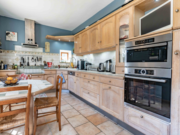 photo_81a921b2ece4391fb0ad6e5174c612aa