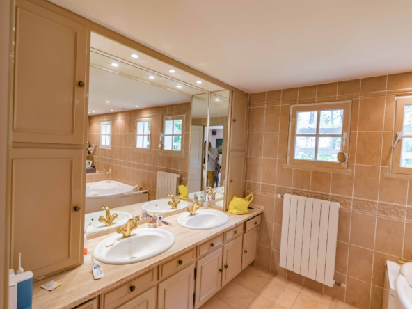 photo_8fab4560bc84a8bd3395c737b8e7961e