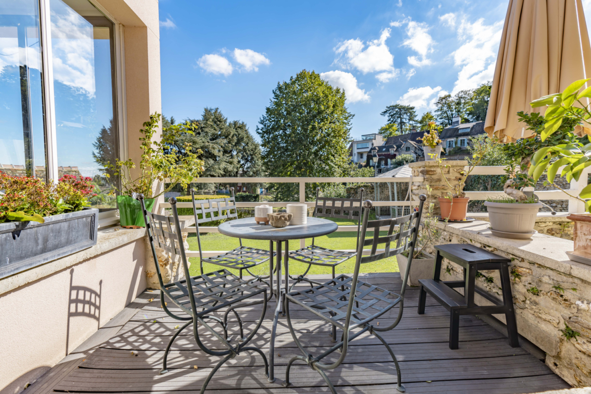 photo_9aeddf4786a14f790df9da3e79d4ab50